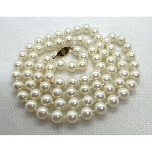 Vintage Monet Signed Round‎ White Faux Pearl 30'' Necklace Retro Preppy Glam